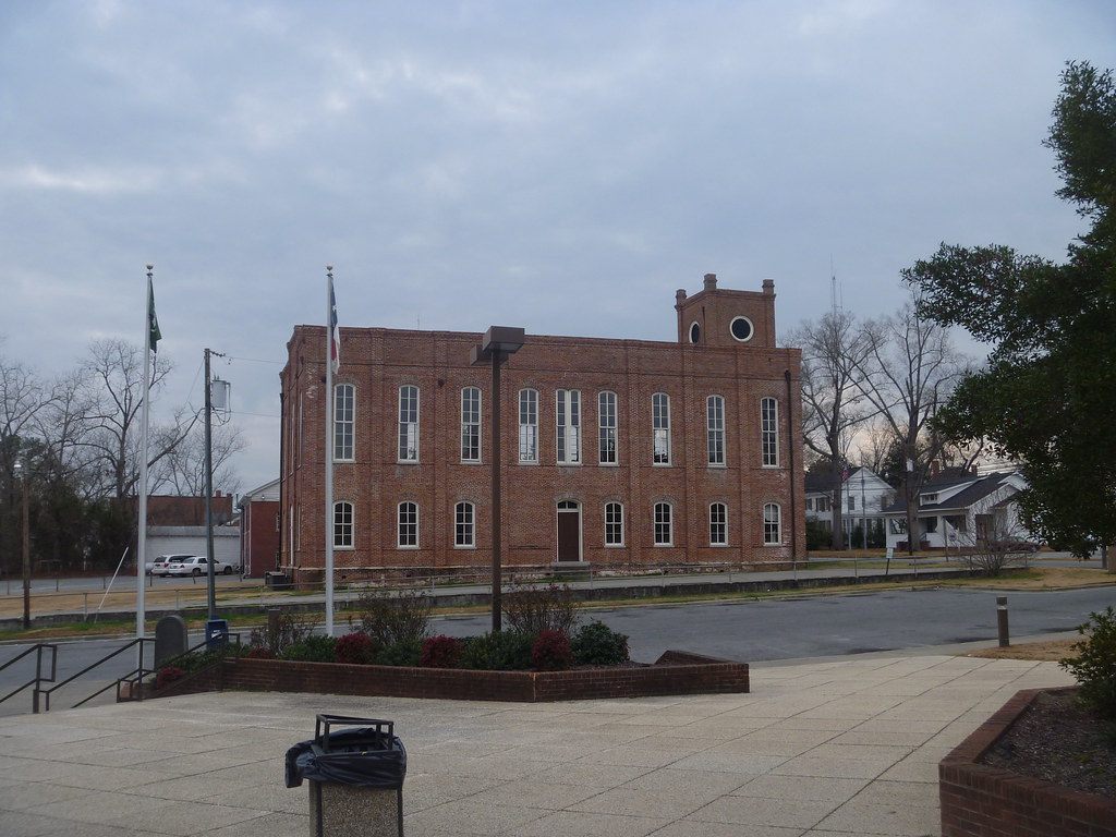 Old Martin County Courthouse, Williamston NC As viewed fro… Flickr