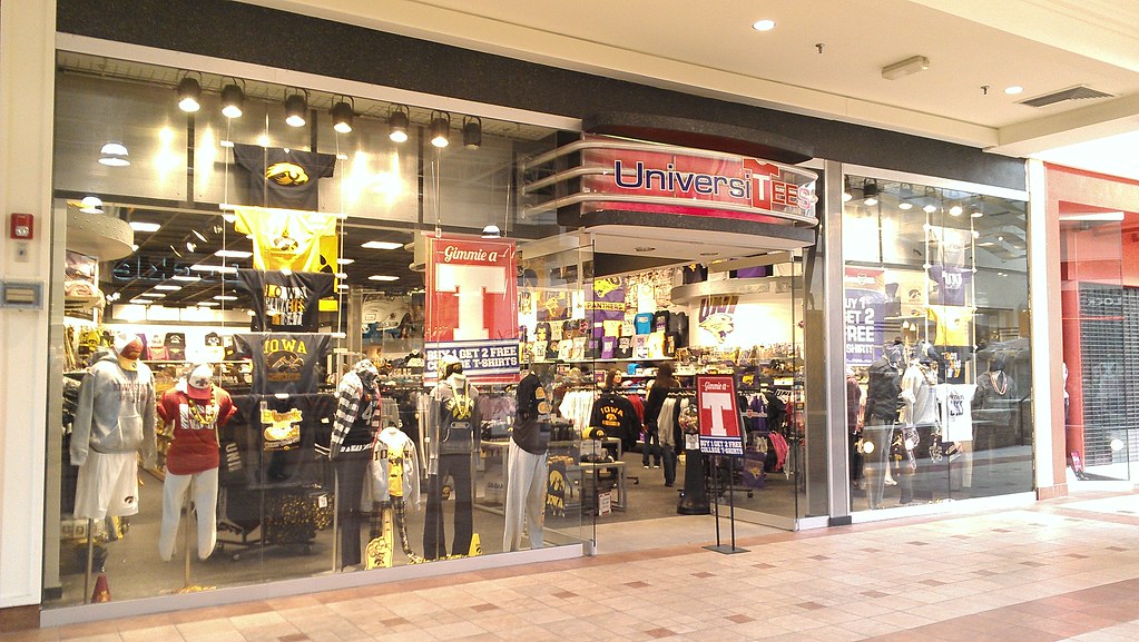 College Square Mall Cedar Falls (Waterloo), Iowa Unive… Flickr