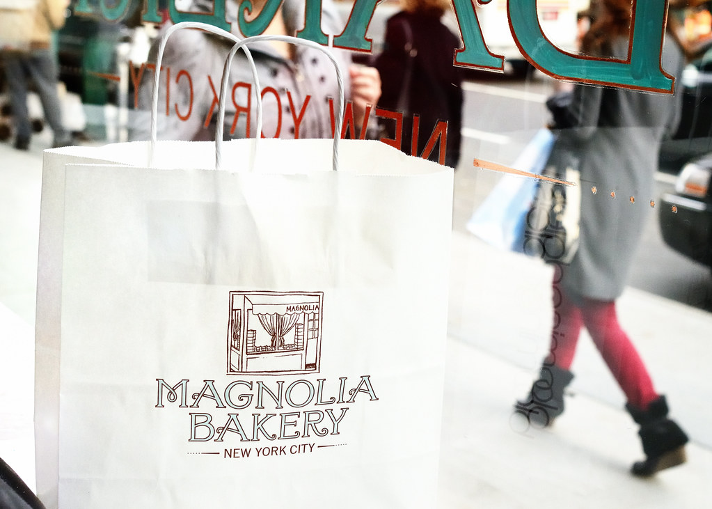 Magnolia Bakery Magnolia's instore location at Bloomingda… Flickr