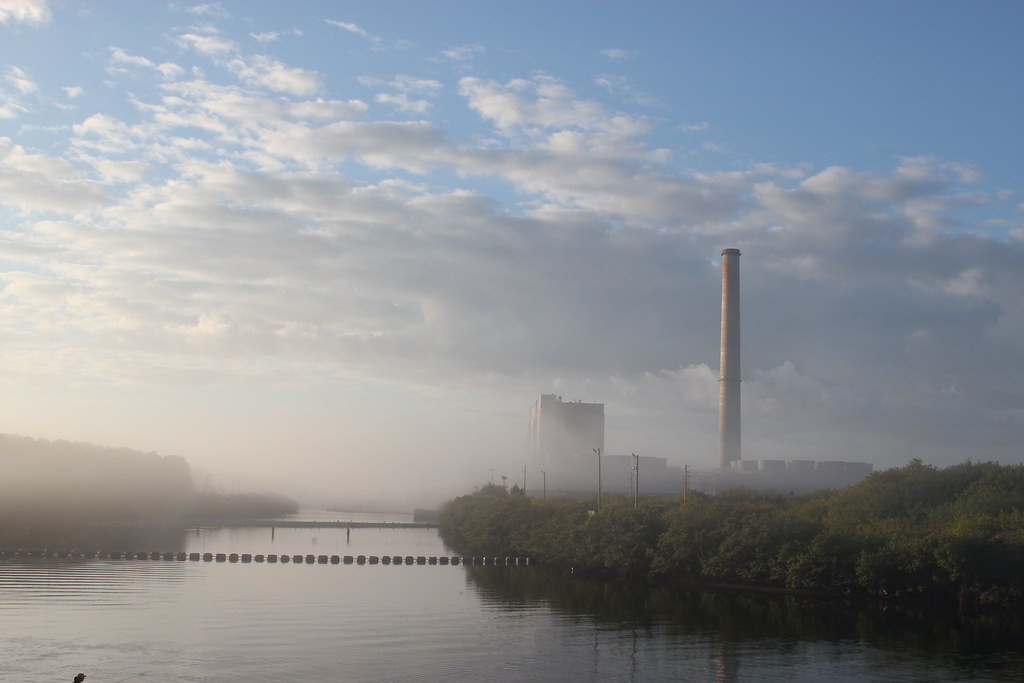 Anclote Park Florida Anclote Power Plant. Raymond Cunningham Flickr