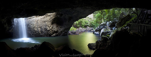 Natural Bridge Springbrook National Park Happy New Year … Flickr