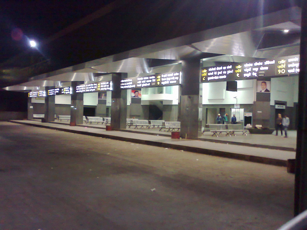 Sinnar Bus Stand Newly Build Sinnar Bus stand .. love thos… Flickr