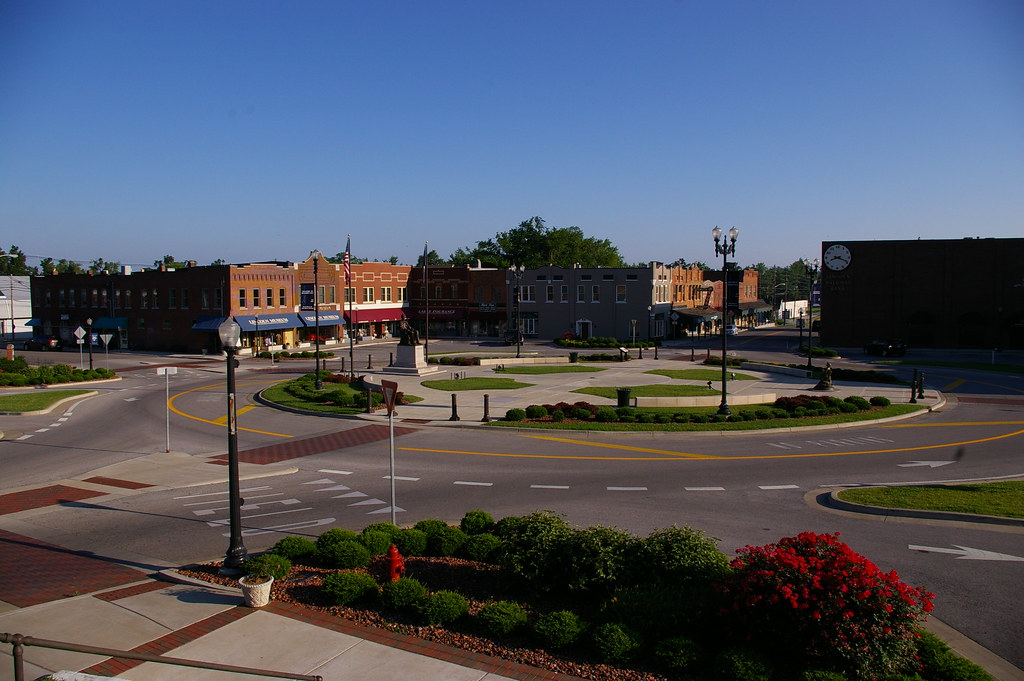 Hodgenville Town Square laruecountychamber Flickr