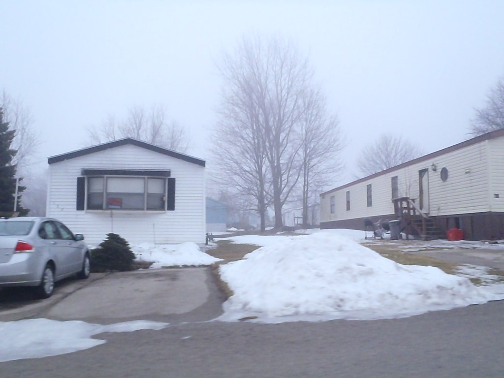 Trailer Homes; Eden, Wisconsin P2020083 tofightfortheright Flickr