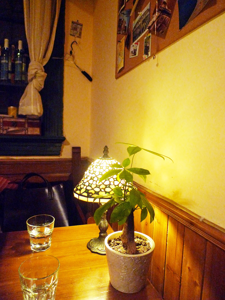 Cafe blogged on 1 Dec 2011. Cookie Cutter Sandy Flickr