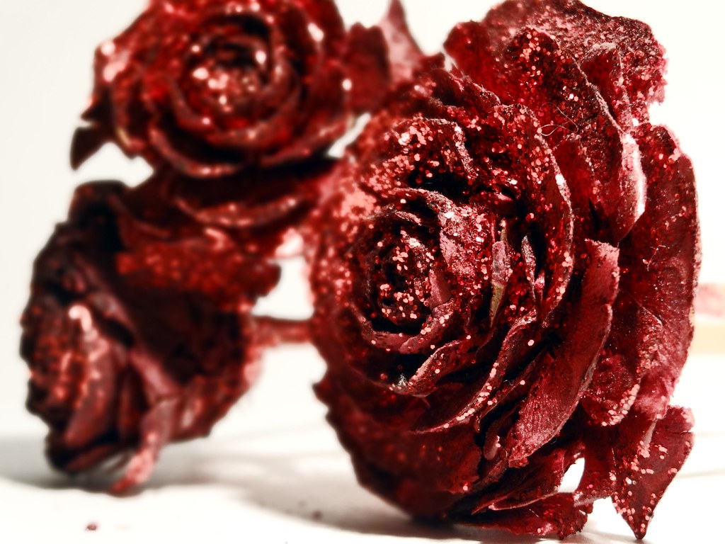 Glitter Rose Three dried roses covered with glitter, etern… Flickr