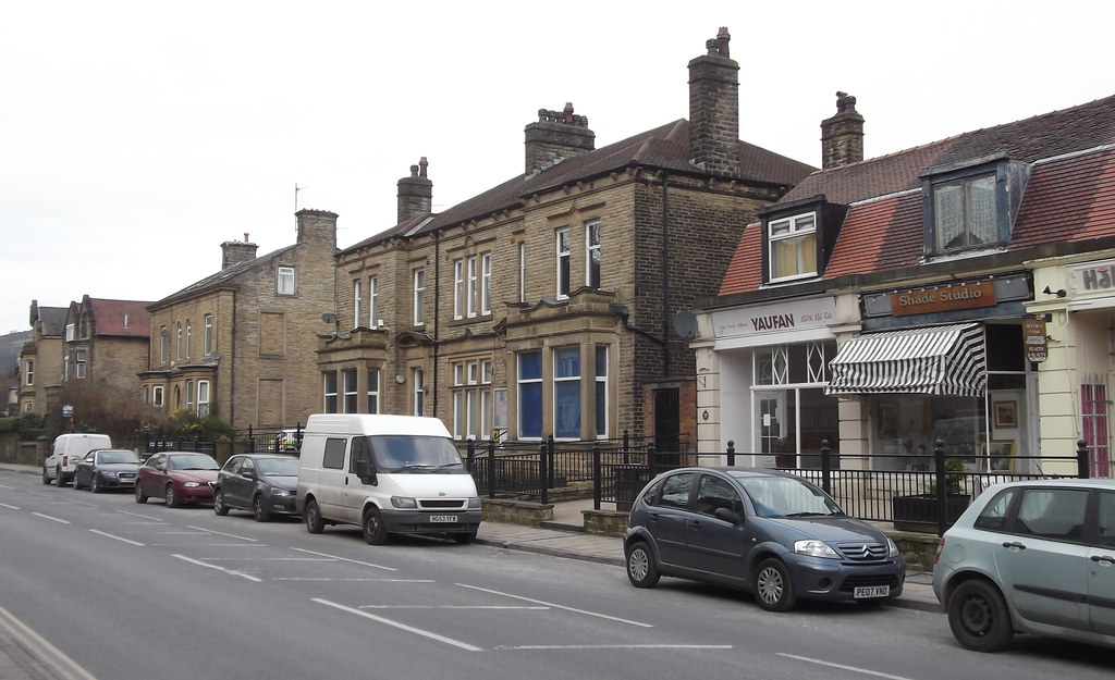 Todmorden Police Station, Burnley Road , Todmorden, Yorksh… Flickr