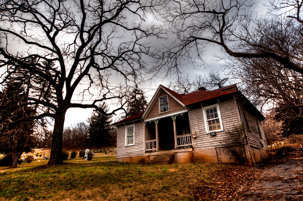Caretaker's House This is the caretaker's house at Fairvie… Flickr