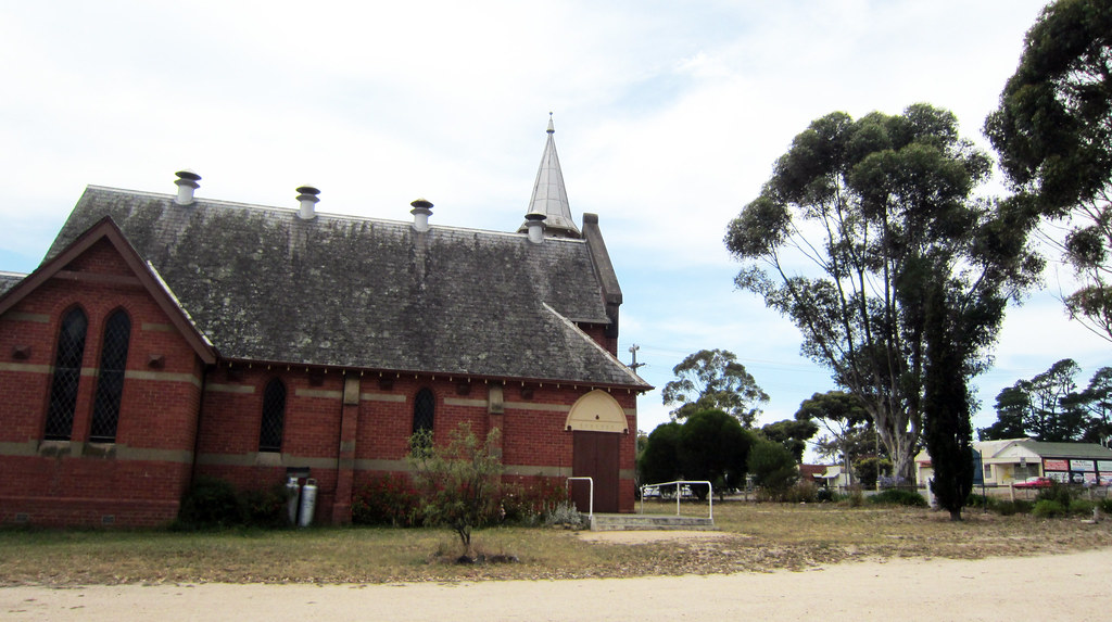Broadford church_7228 gervo1865_2 LJ Gervasoni Flickr