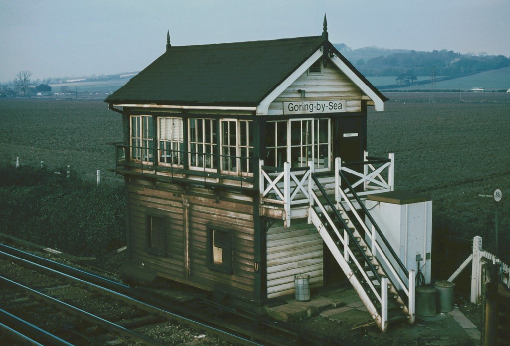 GoringbySea GoringbySea signal box. Monday 26th Januar… Flickr