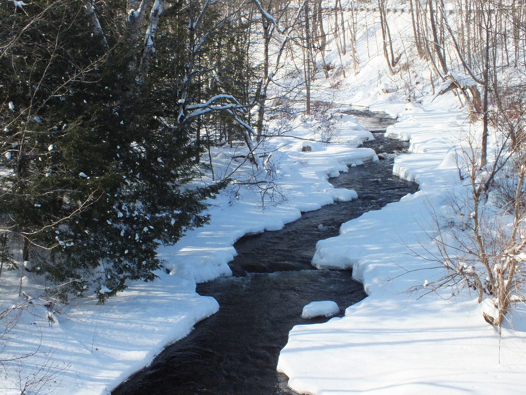 Sandy RiverFarmington 6 Ice covered Sandy River on the ro… Flickr