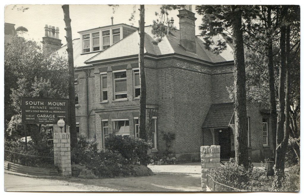 South Mount Hotel (St Regulus), 3 Priory Road, Bournemouth, Dorset a