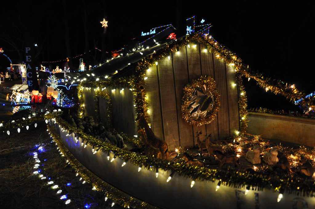 OBX Christmas home Poulos Christmas Lights When Thanksgiv… Flickr