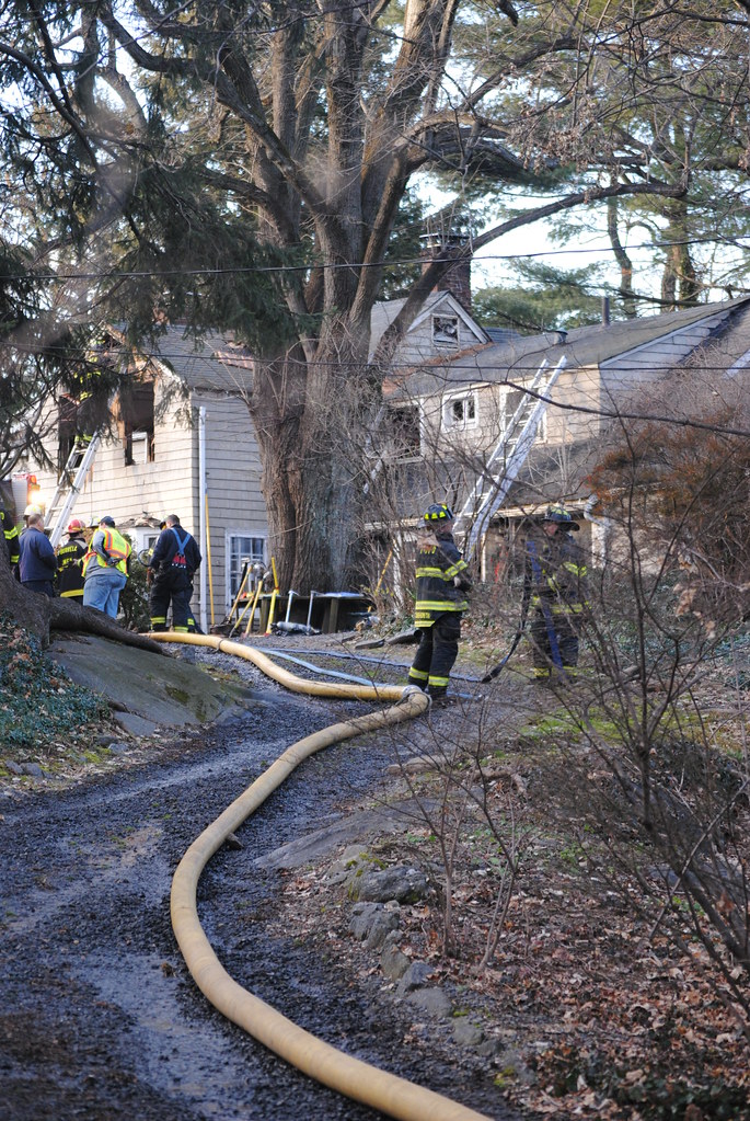 Town of Mamaroneck Structure Fire 529 Weaver St. 12/30… Flickr