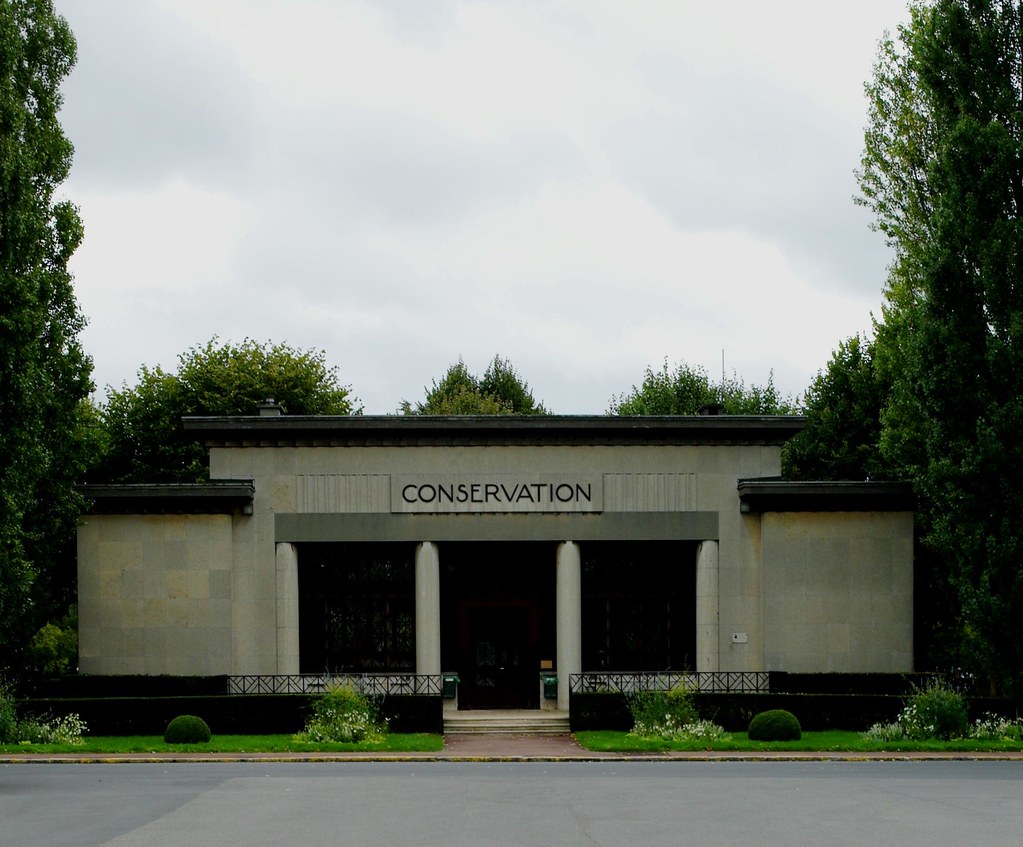 Cimetière parisien de Thiais Cimetière parisien de Thiais … Flickr