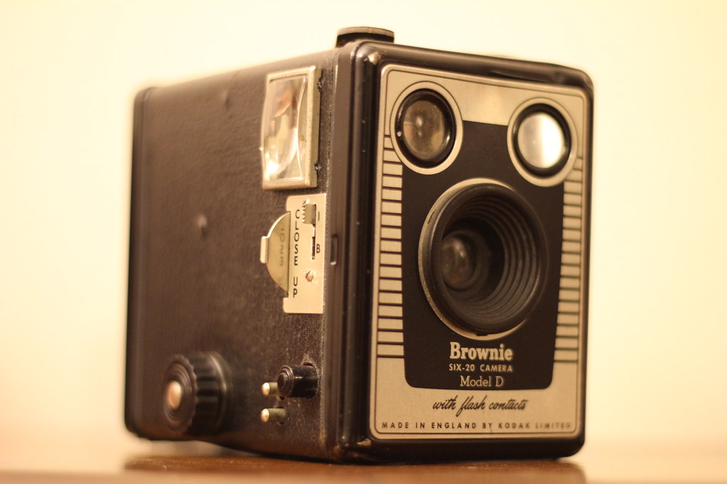 Kodak Brownie, Model D 620 roll film camera. It takes greaâ€¦ Flickr