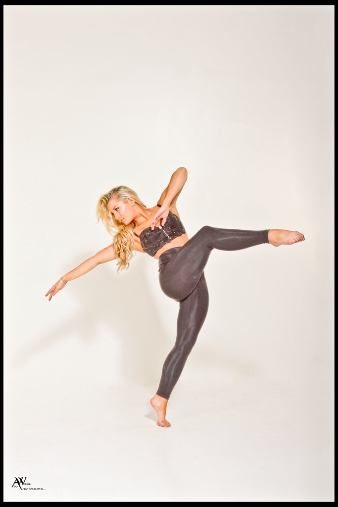 IMG_61184Make up [7425805412048Kirsty Louise Pritchard… Flickr