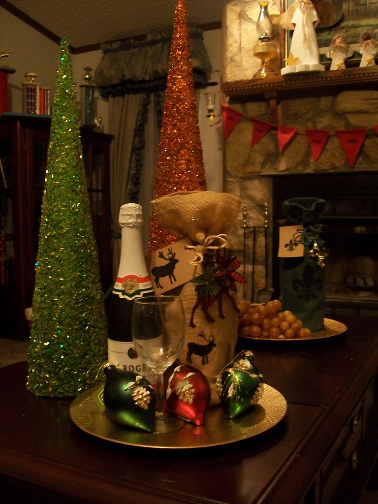 Angels and Wine Bags 015 Daniel Flickr