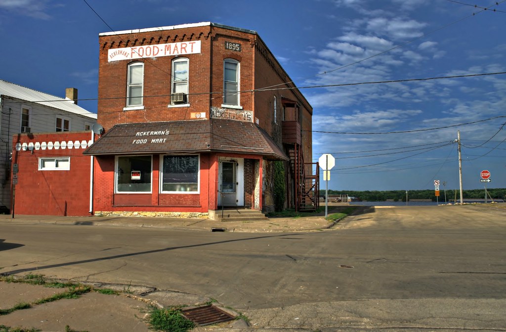 Ackerman's Food Mart Abandoned corner grocery Sabula, Io… Flickr