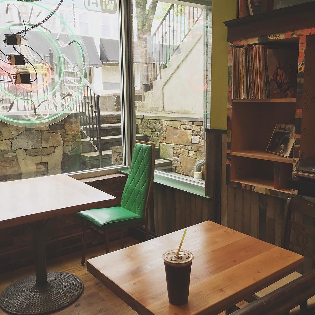 The Labyrinth press company is finally open after a couple… Flickr