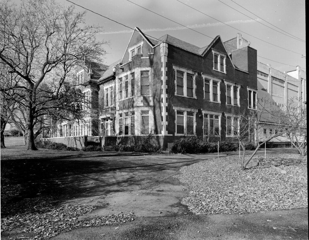 Will & Baumer Candle Factory Office The main office of the… Flickr