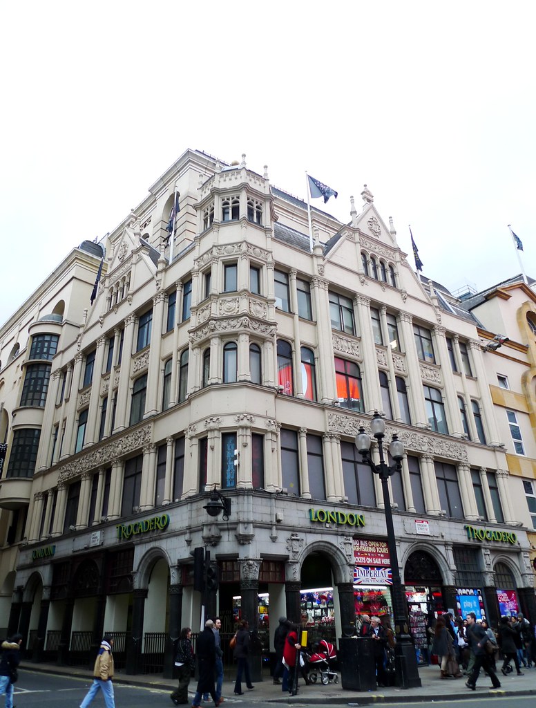 Scott's, Piccadilly Circus, W1 This grand building is now … Flickr