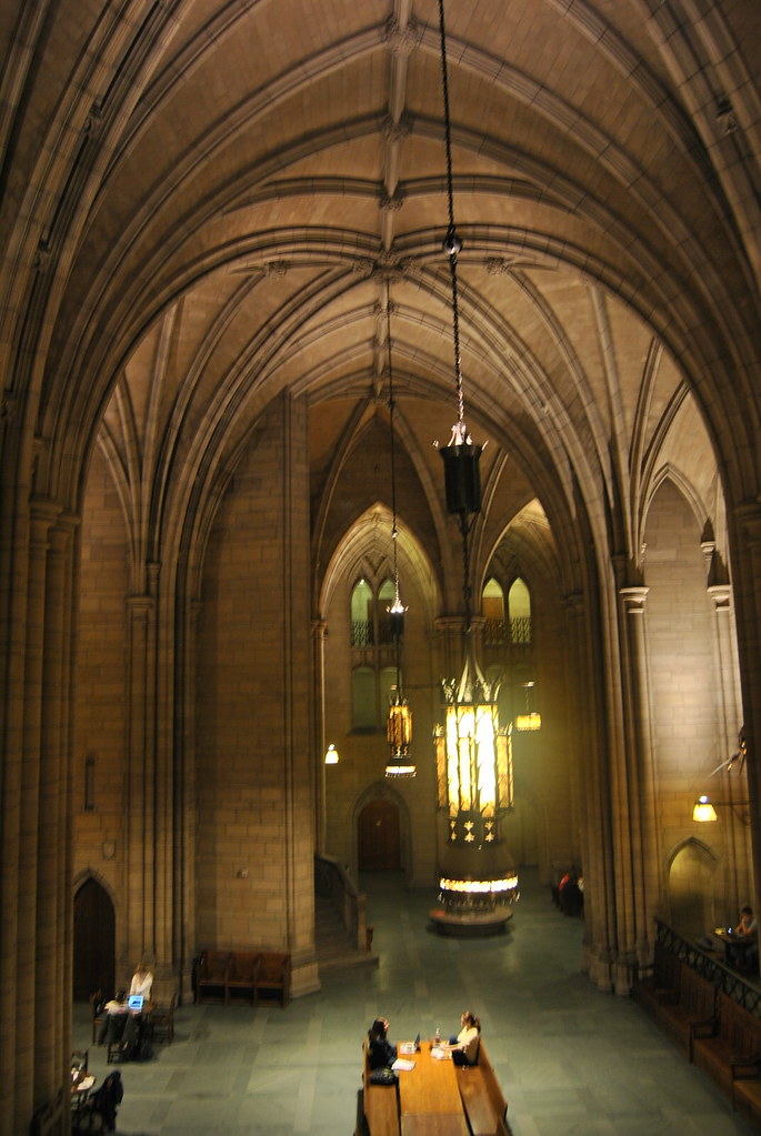 Cathedral of Learning pitt campus _cmoney_ Flickr