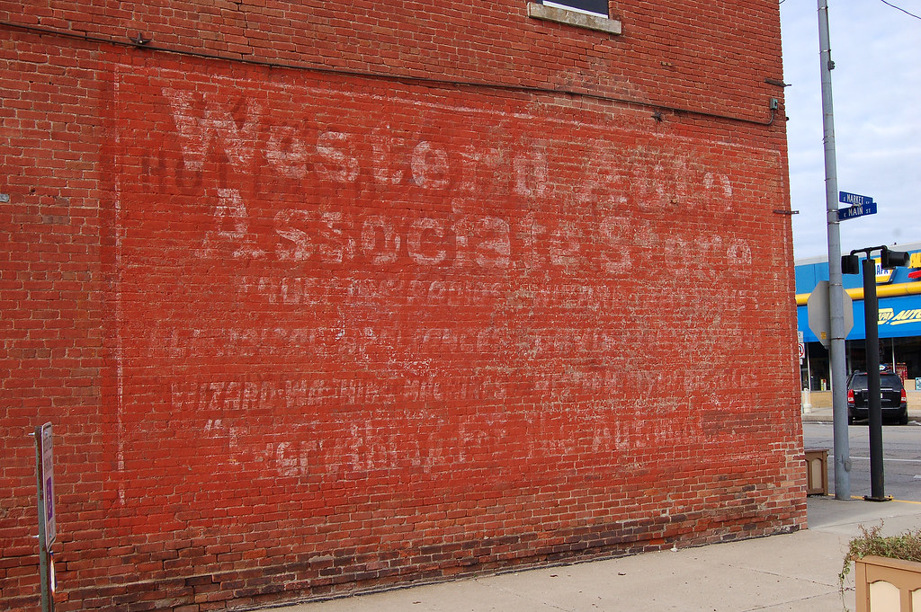 Illinois, Hoopeston, Western Auto Associate Store (17,117)… Flickr