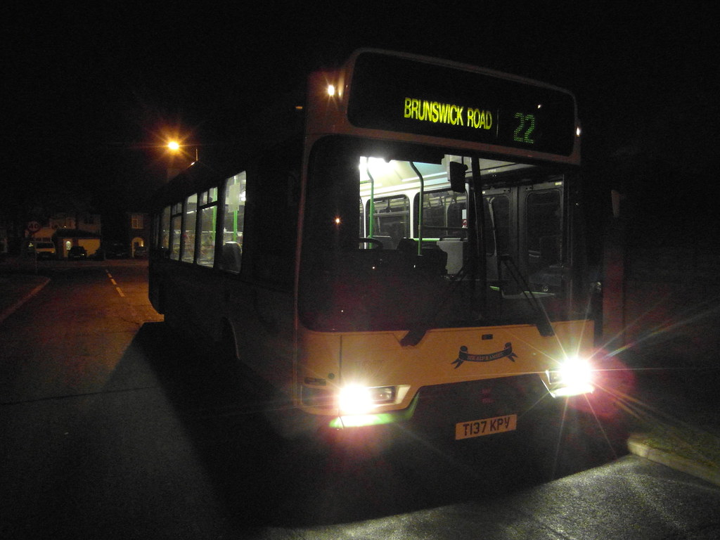 IB 137 (22 Kingsgate Drive) 28012012 (1) Seen Operating … Flickr