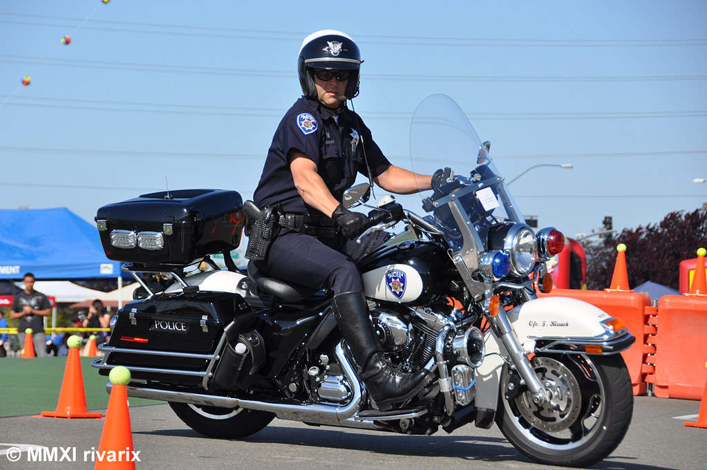094 Roseville Safety Day Alameda PD Tackling the obstacl… Flickr