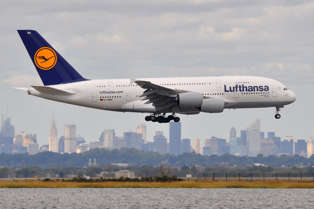 Lufthansa Airbus A380800 DAIMH New York John F. … Flickr