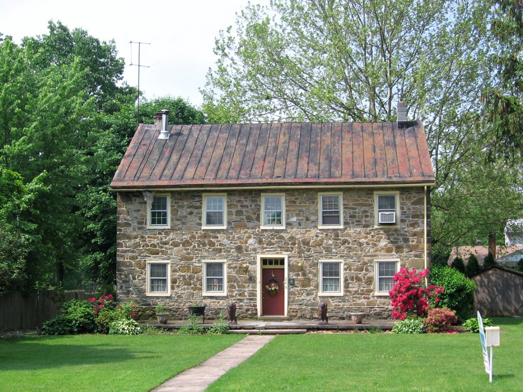 Stone house, Shoemakersville, Pennsylvania Paul McClure Flickr