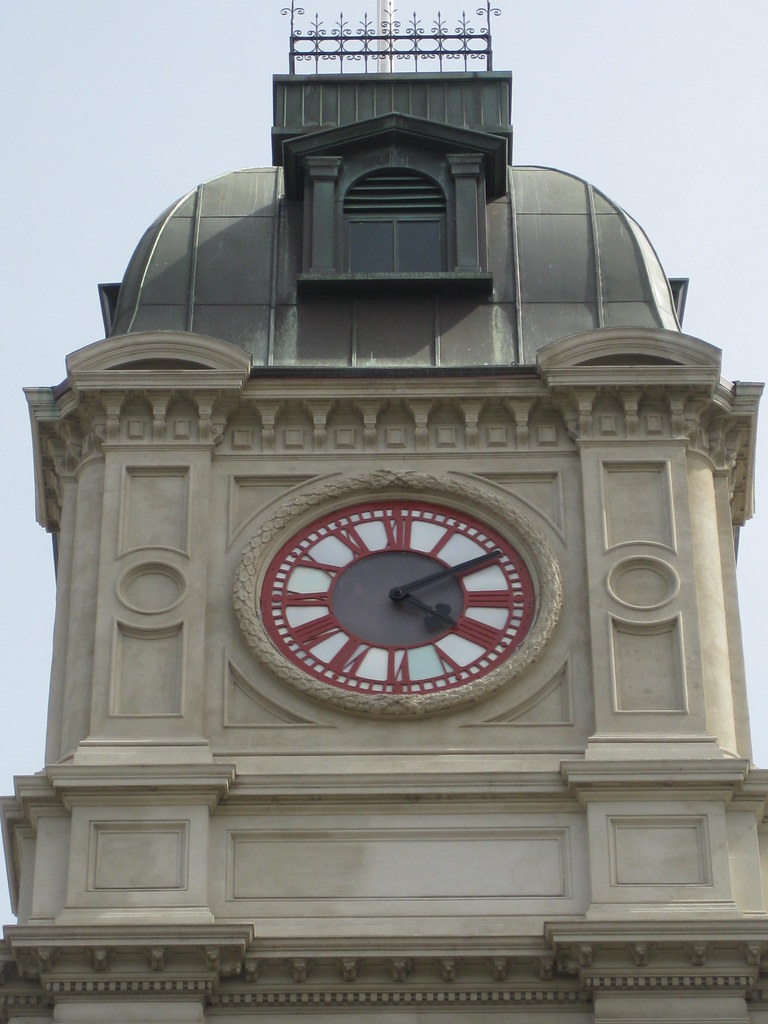 The Clock Tower of the Ballarat Town Hall Sturt Street, … Flickr