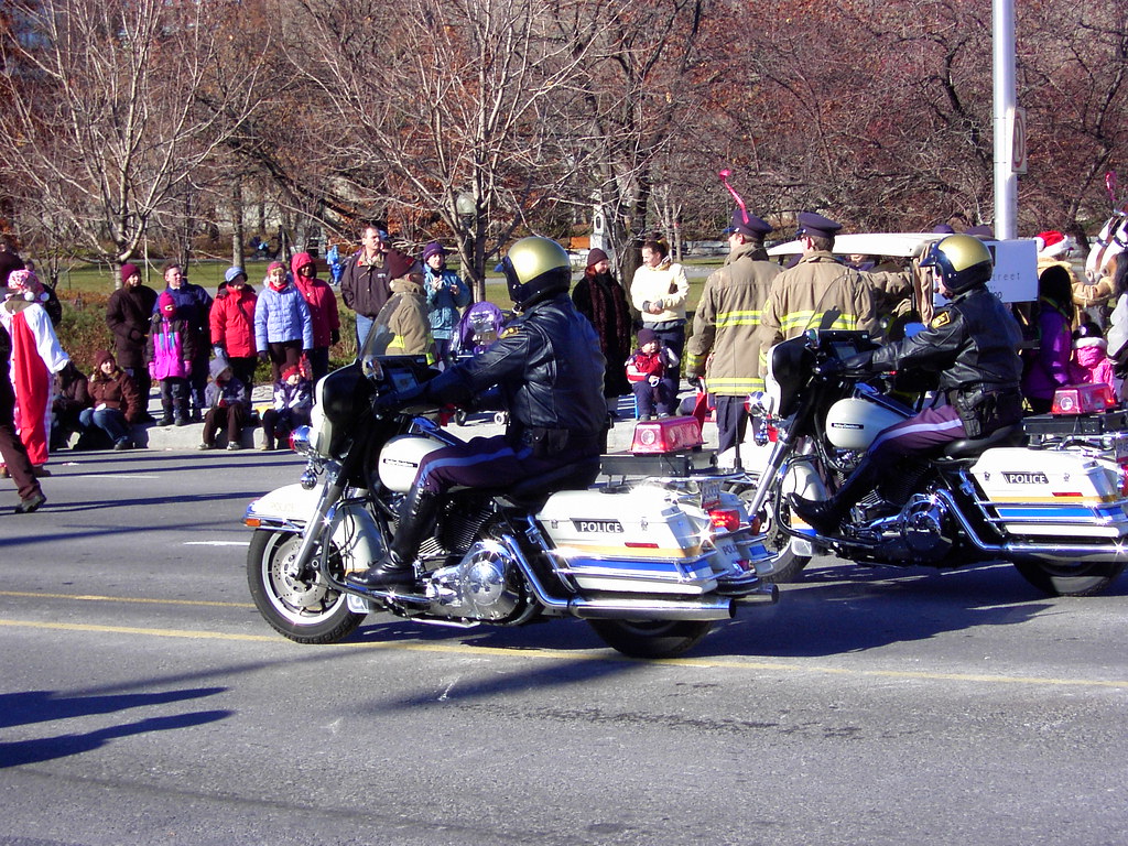 OPP Golden Helmets Motorcycle officers Ottawa, Ontario Can… Flickr
