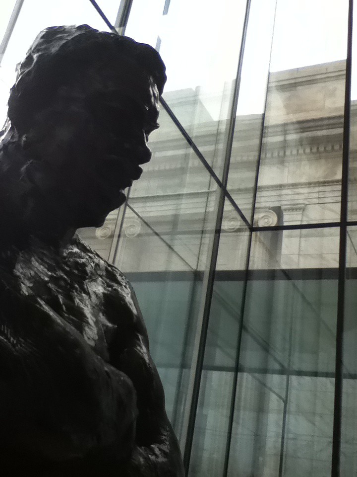 Statue at the cleveland art museum Alec Flickr