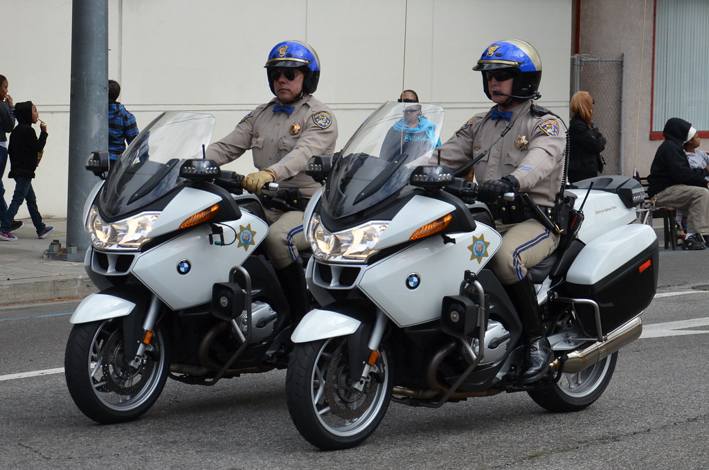 CALIFORNIA HIGHWAY PATROL (CHP) MOTORCYCLE OFFICERS Flickr