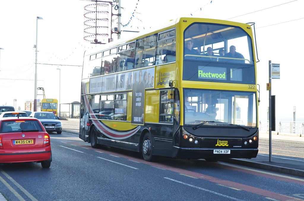 Blackpool Transport 322 PN04XDF EL Vyking Dennis Trident. … Flickr