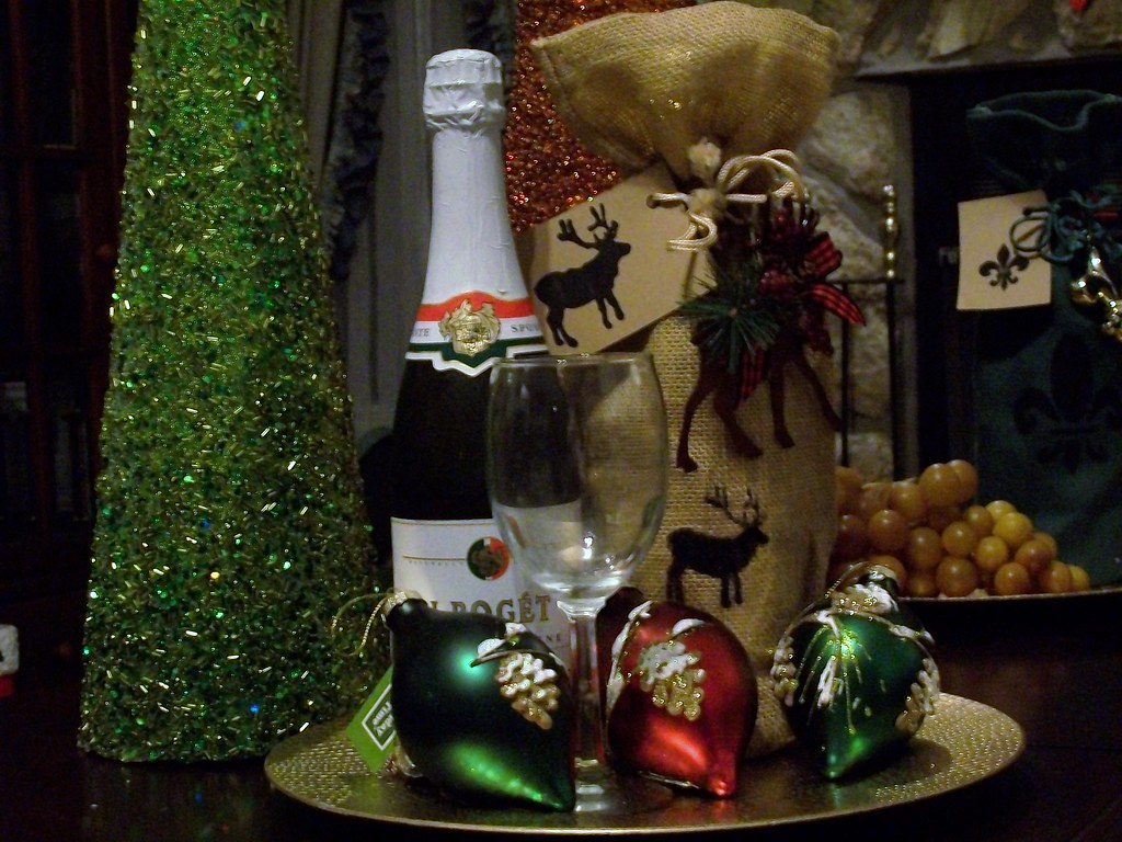 Angels and Wine Bags 016 Daniel Flickr