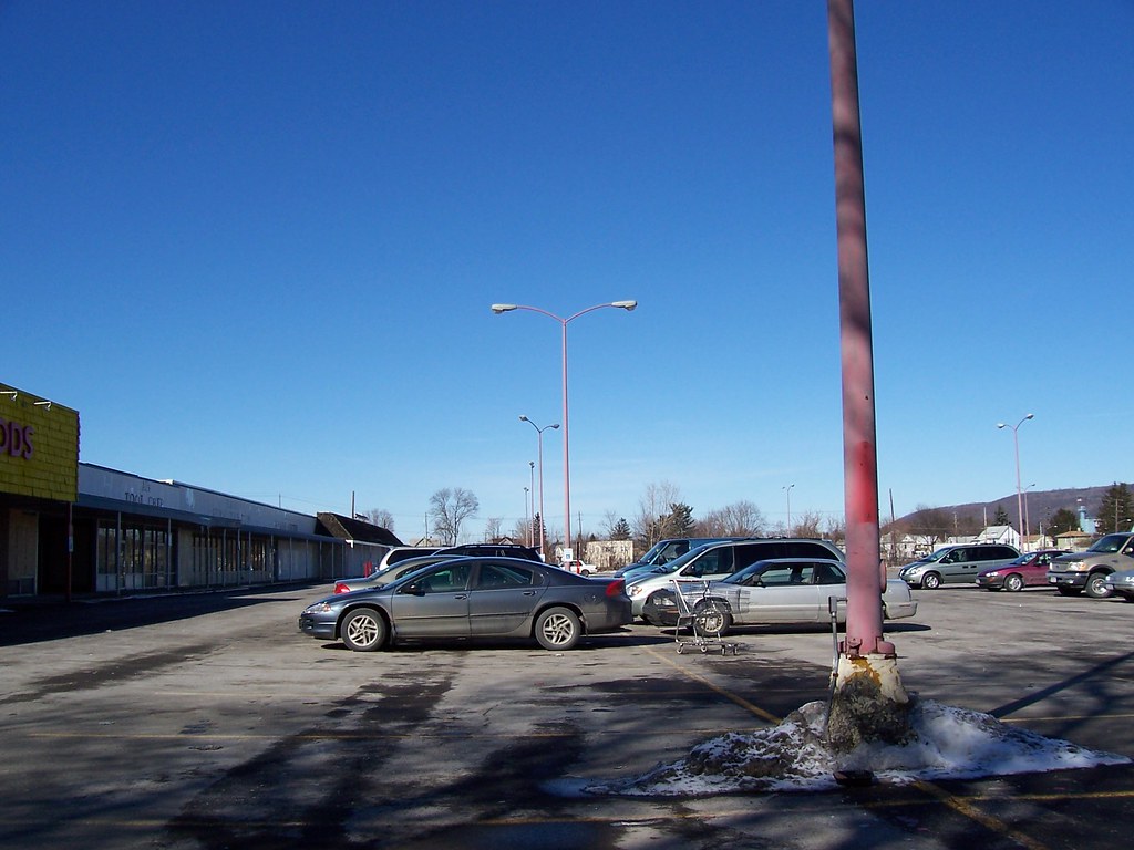 Erie Plaza Erie Plaza Elmira, New York Former Tenants Dan… Flickr