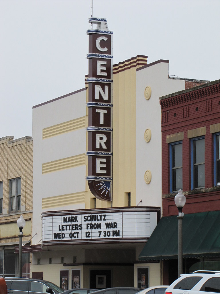 Centre of El Reno Vintage theater in El Reno OK. jimsawthat Flickr