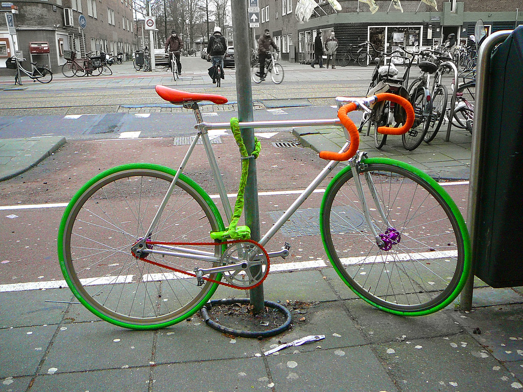 Fixie (fixed gear, pignon fixe), Amsterdam, Postjesweg, 012012 a