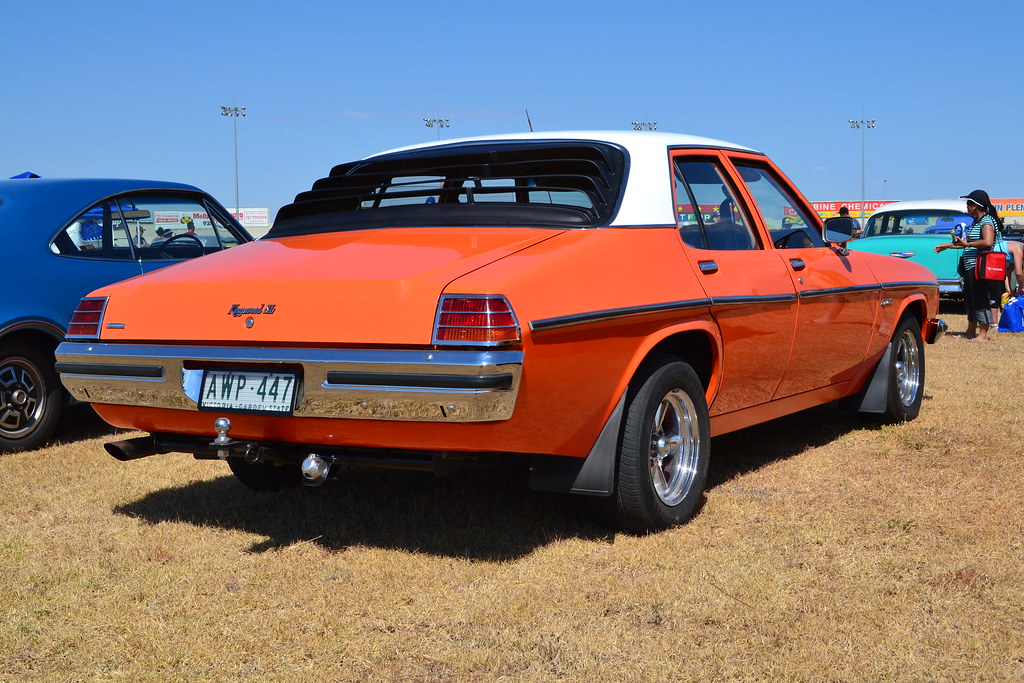 Holden HZ kingswood The white painted roof was popular rig… Flickr