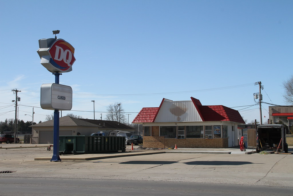 Vandalia IL, DQ, Dairy Queen, Fayette County IL Bruce Wicks Flickr