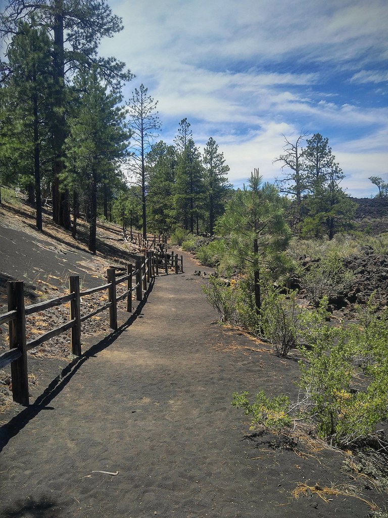 Lenox Crater Trail Sunset Crater Volcano National Monument