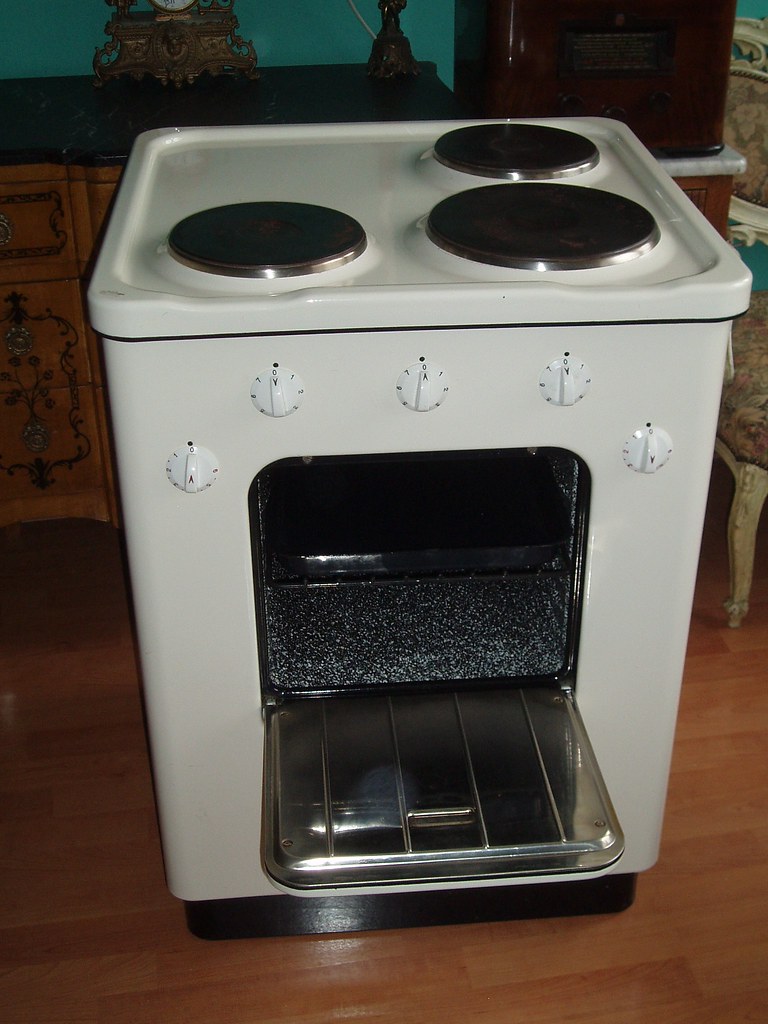 My brand new 1940's Therma electric kitchen stove. Flickr