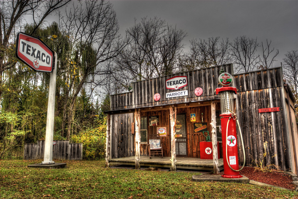 Gas Station House Drew Metzger Flickr