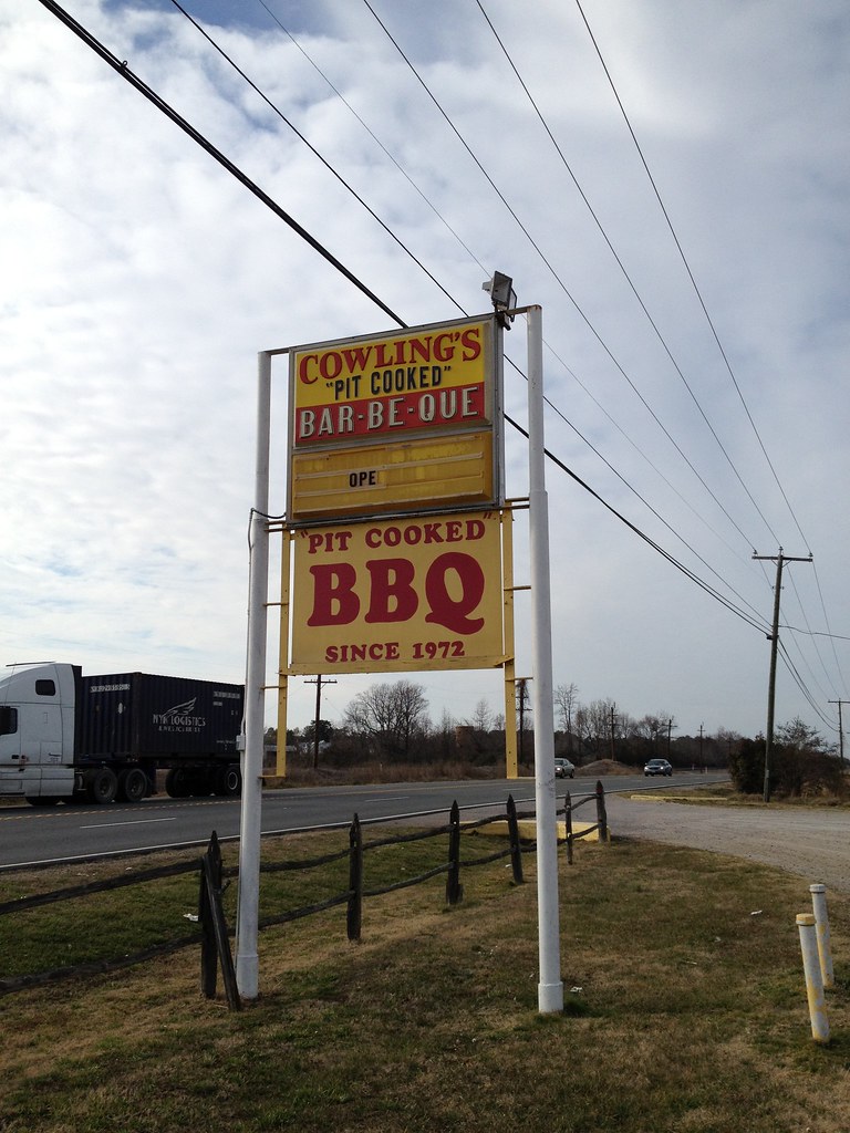 Cowling's BBQ Waverly, VA Jonathan Quayle Higgins III Flickr