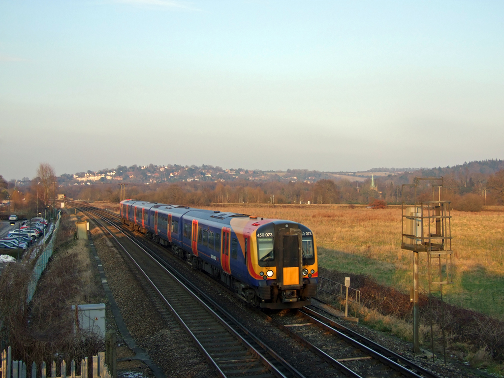 450073 450073 has just passed Shalford Junction and now he… Flickr