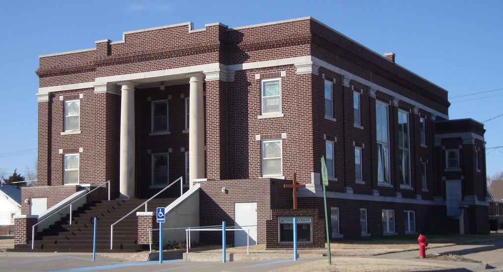 First Christian Church (La Crosse, Kansas) Located behind … Flickr
