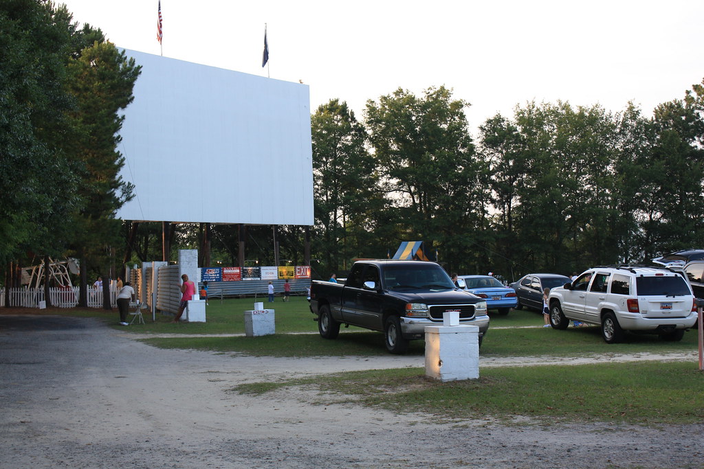 screen 1 at the Big Mo Drivein, SC. Flickr